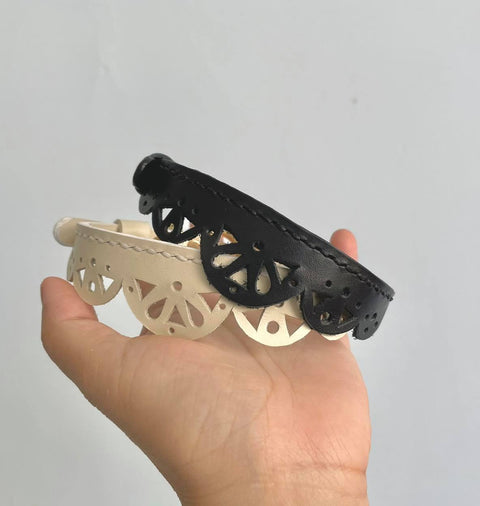 Leather lace pet collar